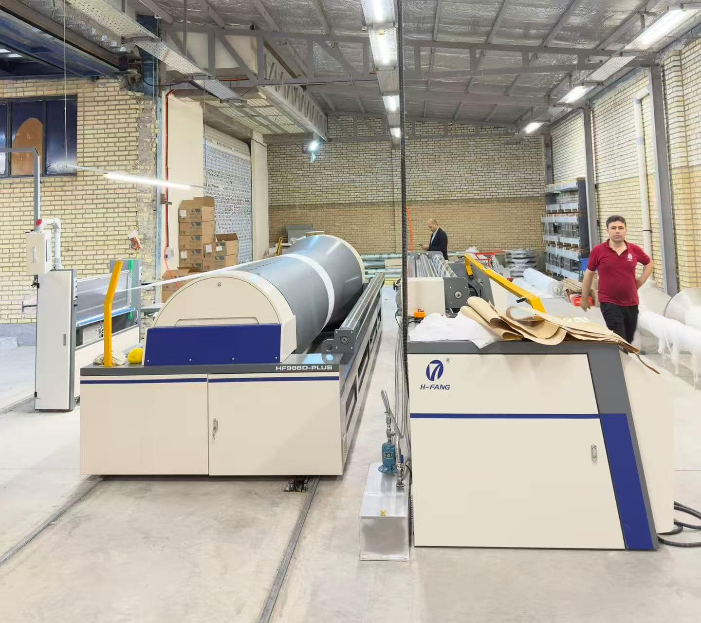 Sectional warping machine